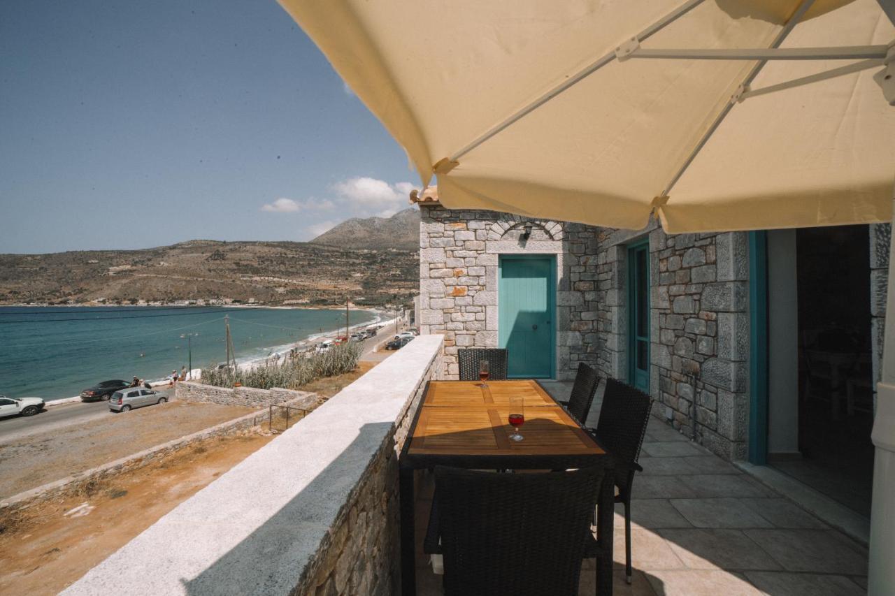 George Seafront Suites Néon Oítilon Dış mekan fotoğraf